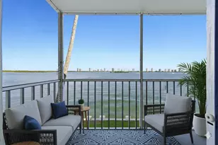 100 Doolen Ct, North Palm Beach, FL 33408 - Photo 1