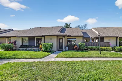 8479 Boca Glades Boulevard E, Boca Raton, FL 33434 - Photo 2