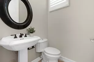 814 N Victoria Park Rd, Fort Lauderdale, FL 33304 - Photo 18