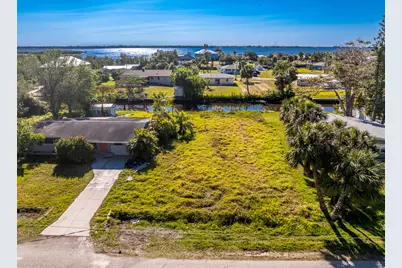 188 Danforth Drive, Port Charlotte, FL 33980 - Photo 4