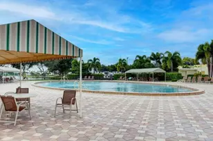 398 Sheffield Q, West Palm Beach, FL 33417 - Photo 40