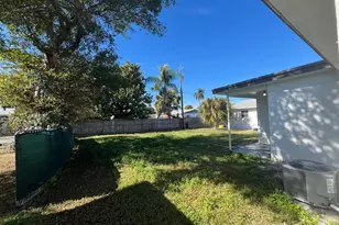 1625 N M St, Lake Worth Beach, FL 33460 - Photo 22