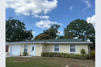 486 NE Solida Circle, Port Saint Lucie, FL 34983 - Photo 2