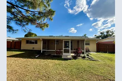 486 NE Solida Circle, Port Saint Lucie, FL 34983 - Photo 34