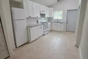 7796 Loomis St, Hypoluxo, FL 33462 - Photo 2