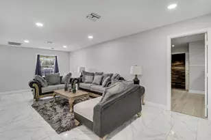 935 Orange Dr, West Palm Beach, FL 33403 - Photo 12