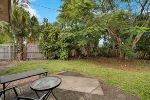 935 Orange Dr, West Palm Beach, FL 33403 - Photo 22