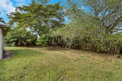 935 Orange Drive, West Palm Beach, FL 33403 - Photo 24