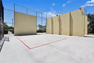 94 Northampton E, West Palm Beach, FL 33417 - Photo 16