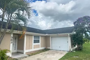 383 SW Tulip Blvd, Port Saint Lucie, FL 34953 - Photo 2