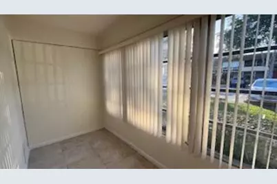 100 Stratford H, West Palm Beach, FL 33417 - Photo 10