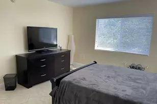 300 E Royal Palm Rd, Boca Raton, FL 33432 - Photo 32