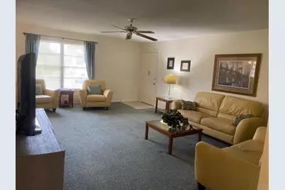 26 Lake Vista Trail E #201, Port Saint Lucie, FL 34952 - Photo 10