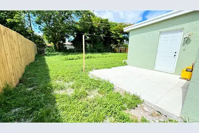 3945 Ocala Road, Lake Worth, FL 33462 - Photo 16