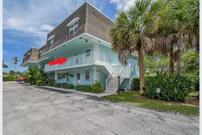 1901 Indian River Boulevard #206, Vero Beach, FL 32960 - Photo 2