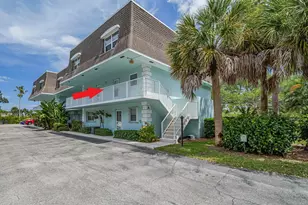 1901 Indian River Blvd, Vero Beach, FL 32960 - Photo 2