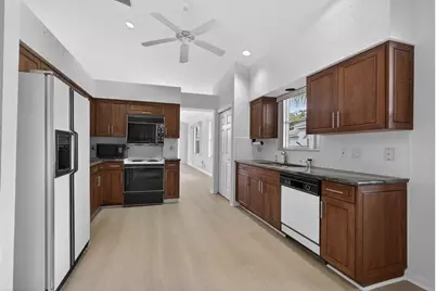 6375 Three Lakes Lane, Boynton Beach, FL 33437 - Photo 14