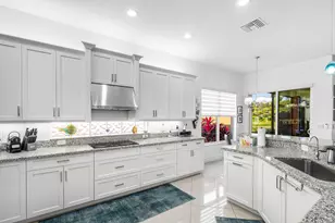 12306 Cascade Valley Ln, Boynton Beach, FL 33473 - Photo 10