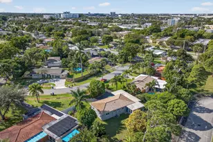 425 SW 10th St, Pompano Beach, FL 33060 - Photo 42