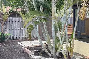 3502 Gardens E Dr, Palm Beach Gardens, FL 33410 - Photo 12