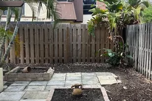 3502 Gardens E Dr, Palm Beach Gardens, FL 33410 - Photo 10