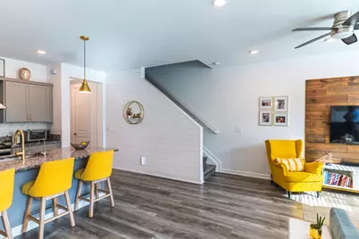 2025 Sugar Maples Dr, Riviera Beach, FL 33410 - Photo 8