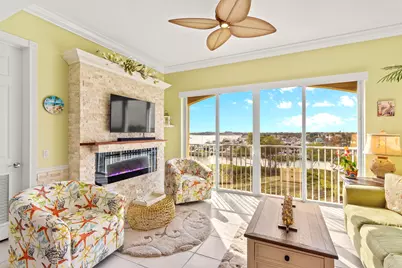 33 Harbour Isle Drive W #306, Fort Pierce, FL 34949 - Photo 1