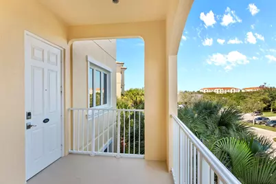 33 Harbour Isle Drive W #306, Fort Pierce, FL 34949 - Photo 6