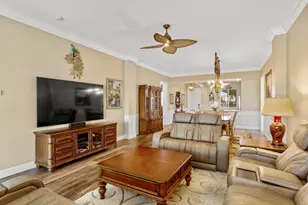 33 Harbour Isle Dr W, Fort Pierce, FL 34949 - Photo 8