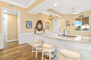 33 Harbour Isle Dr W, Fort Pierce, FL 34949 - Photo 10