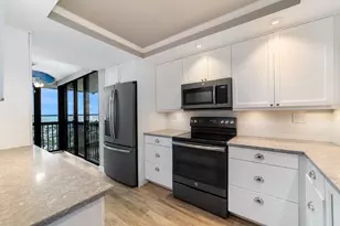 10680 S Ocean Dr, Jensen Beach, FL 34957 - Photo 6