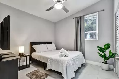 255 Glouchester Street, Highland Beach, FL 33487 - Photo 22