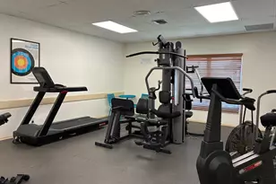 2911 Ashley Dr W, West Palm Beach, FL 33415 - Photo 18