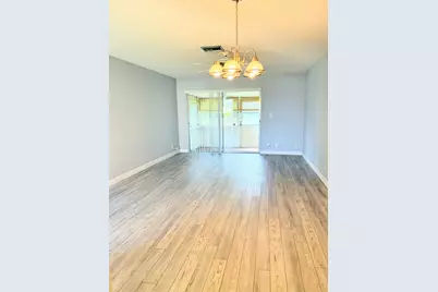 2911 Ashley Drive W #H, West Palm Beach, FL 33415 - Photo 2