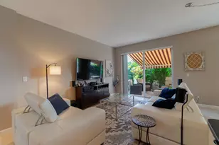 1004 Center Stone Ln, Riviera Beach, FL 33404 - Photo 12