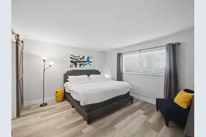 112 Claremont Lane, Palm Beach Shores, FL 33404 - Photo 16