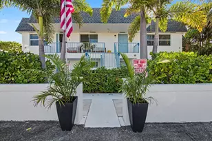 112 Claremont Ln, Palm Beach Shores, FL 33404 - Photo 2