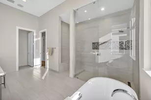 9261 Coral Isles Cir, Palm Beach Gardens, FL 33412 - Photo 52