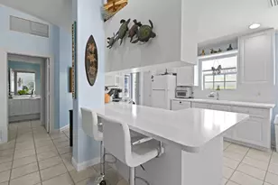 8256 SE Paurotis Ln, Hobe Sound, FL 33455 - Photo 12