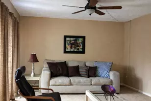 1458 N Lawnwood Cir, Fort Pierce, FL 34950 - Photo 4