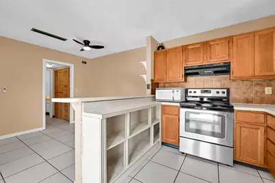 1458 N Lawnwood Circle #26d, Fort Pierce, FL 34950 - Photo 8