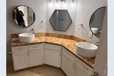 1000 Scotia Drive #302, Hypoluxo, FL 33462 - Photo 4