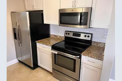 1000 Scotia Drive #302, Hypoluxo, FL 33462 - Photo 8