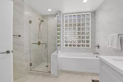 7546 La Paz Boulevard #205, Boca Raton, FL 33433 - Photo 18