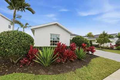 6205 NW Sweetwood Drive, Port Saint Lucie, FL 34987 - Photo 2