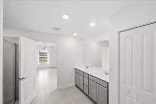 6205 NW Sweetwood Dr, Port Saint Lucie, FL 34987 - Photo 32