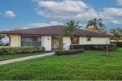 1607 Laurel Leaf Lane, Fort Pierce, FL 34950 - Photo 1