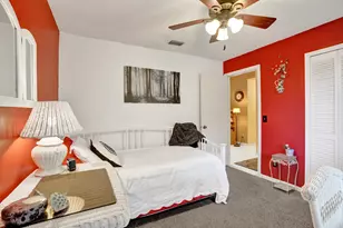 194 Parkwood Dr, Royal Palm Beach, FL 33411 - Photo 50