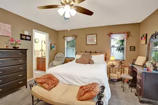 194 Parkwood Dr, Royal Palm Beach, FL 33411 - Photo 22