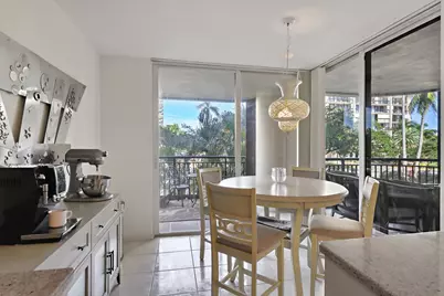 2427 Presidential Way #204, West Palm Beach, FL 33401 - Photo 10